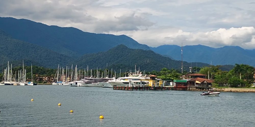 0347e93c-ddc5-43de-80bf-e72b2d80e65a