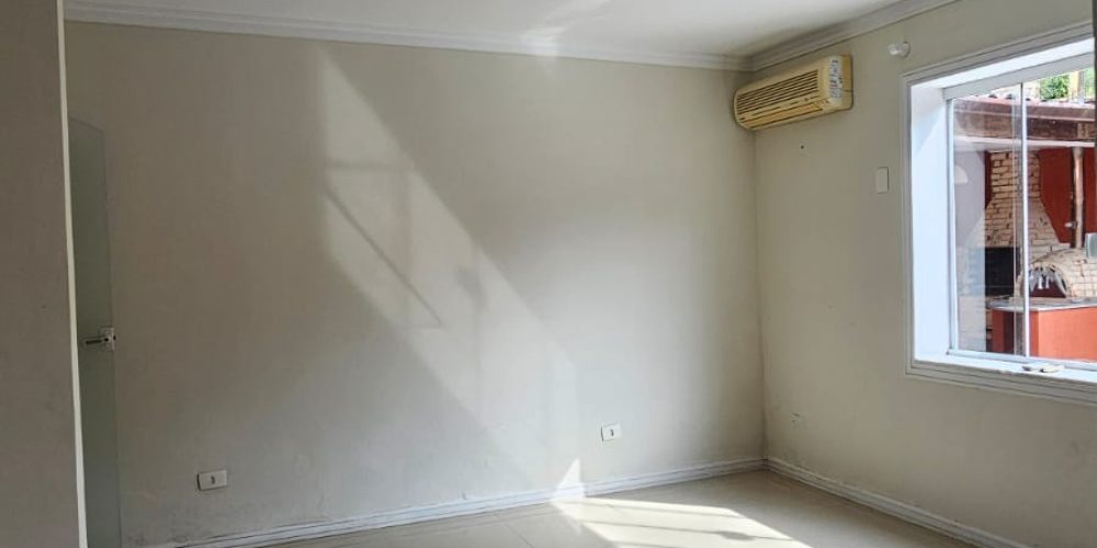 06ca72b4-f553-4343-a3c8-73294aea1610