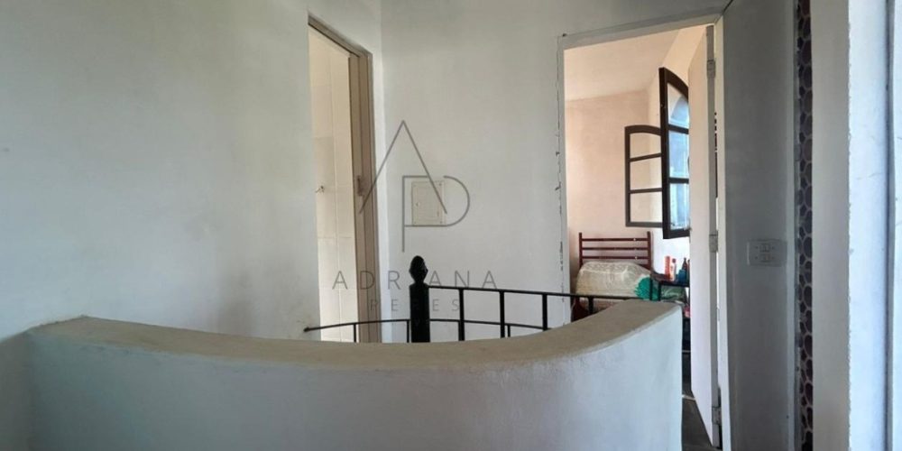 18db2c4c-53b2-45c9-aa44-46f9416307dc