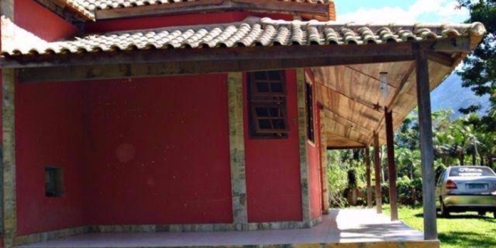 28c3ef30-ed56-459c-ba85-3da3abaeadd6