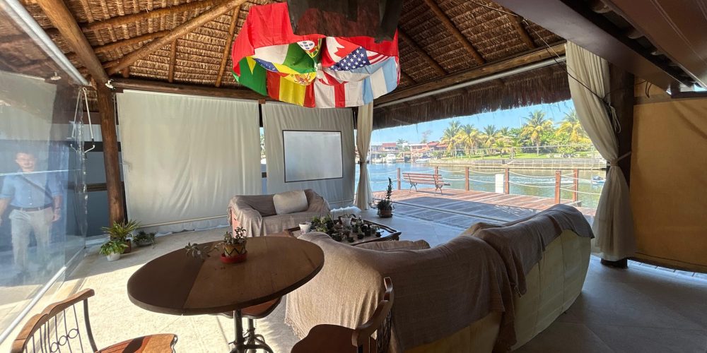 2d322e2e-c912-4bf2-896f-dff65606f6ba