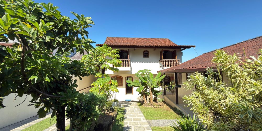 2edcb86c-59f3-4126-9c42-485665d71580