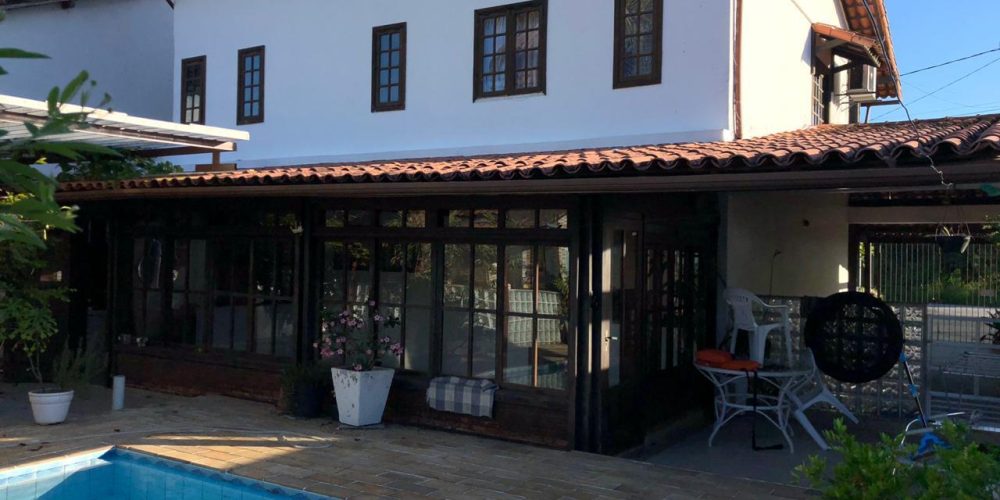 32a3e704-3ef1-4d37-859c-81208328ce3e