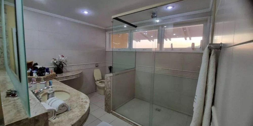 483299c4-1681-4e66-8645-aee16683fcb0