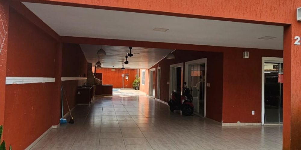 4afa9783-15df-4db8-b94c-1f67ebe5d642