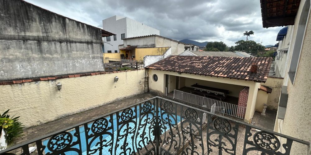 4f94b96c-0f6c-45a9-9b93-17a5978773f3