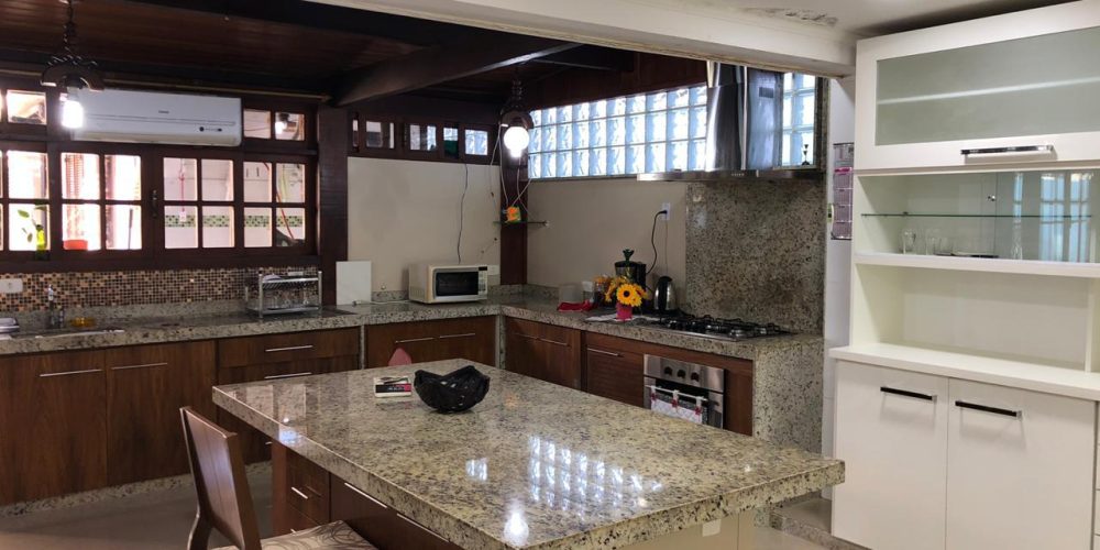 643cf295-bd89-4b68-b731-d0bae5ff6195