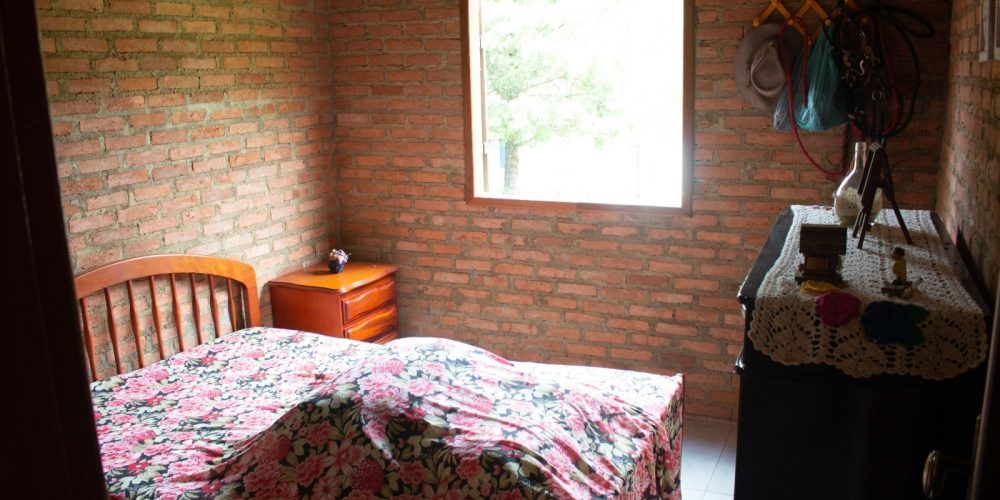 655ad76b-d7e8-41b0-8594-c8010f7bfb48