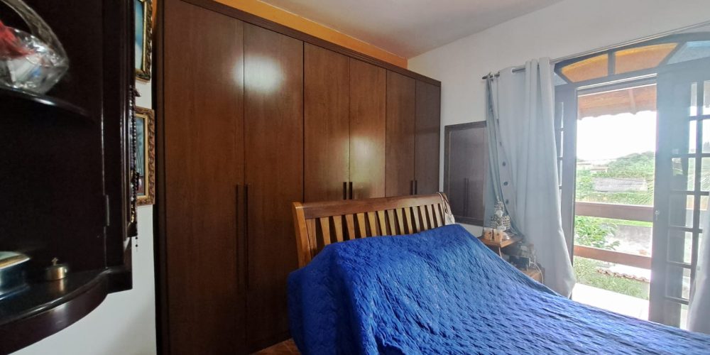 72f90b35-04da-45c2-b98c-4046d16d6a12