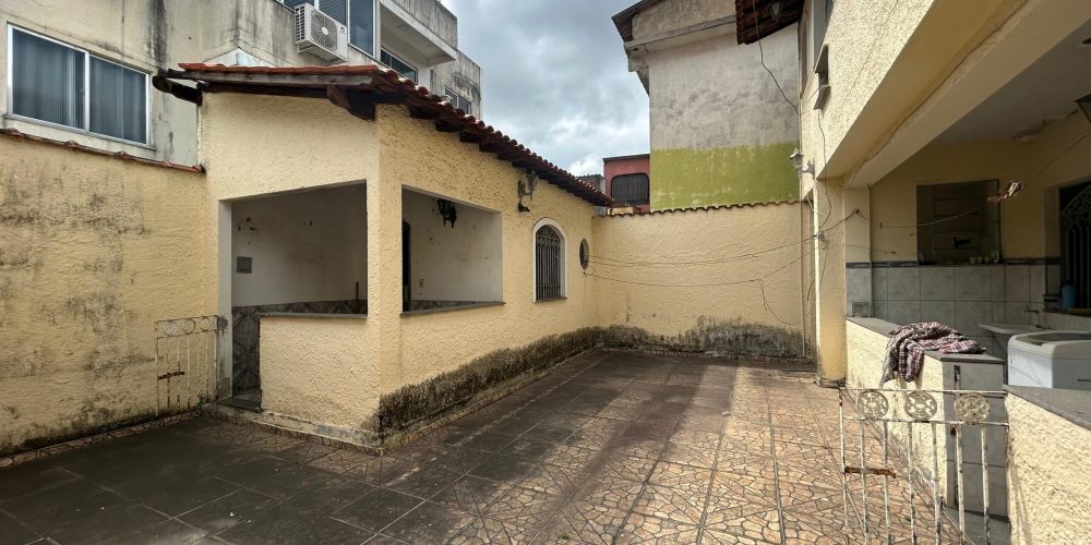 800ed5ea-7efa-4938-8e1b-83d44b15896f