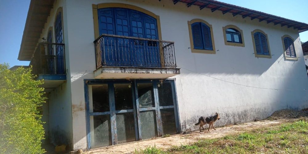 8cc2e991-143b-4f18-aaa7-81fd030c07cd