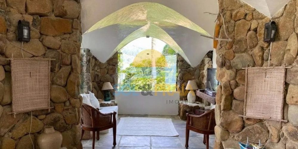 989858a4-01f6-42fa-b8c0-3d40abe971b4