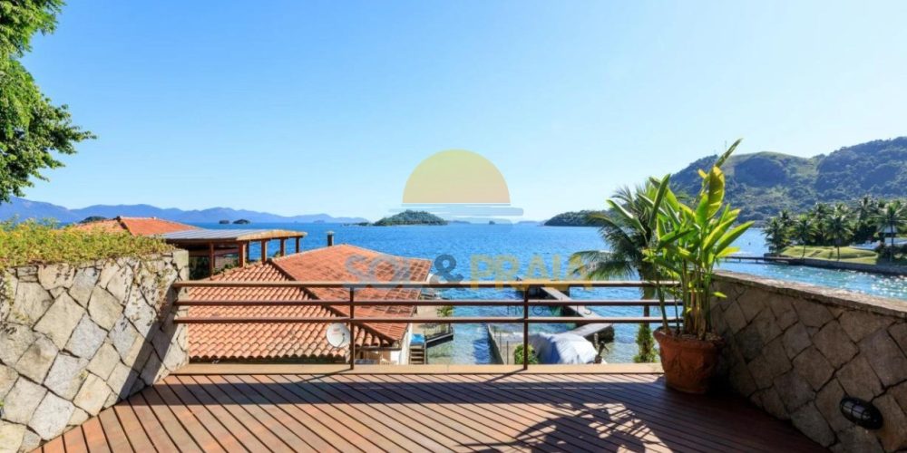 a6350737-dafd-4eef-89de-2461bd13737f