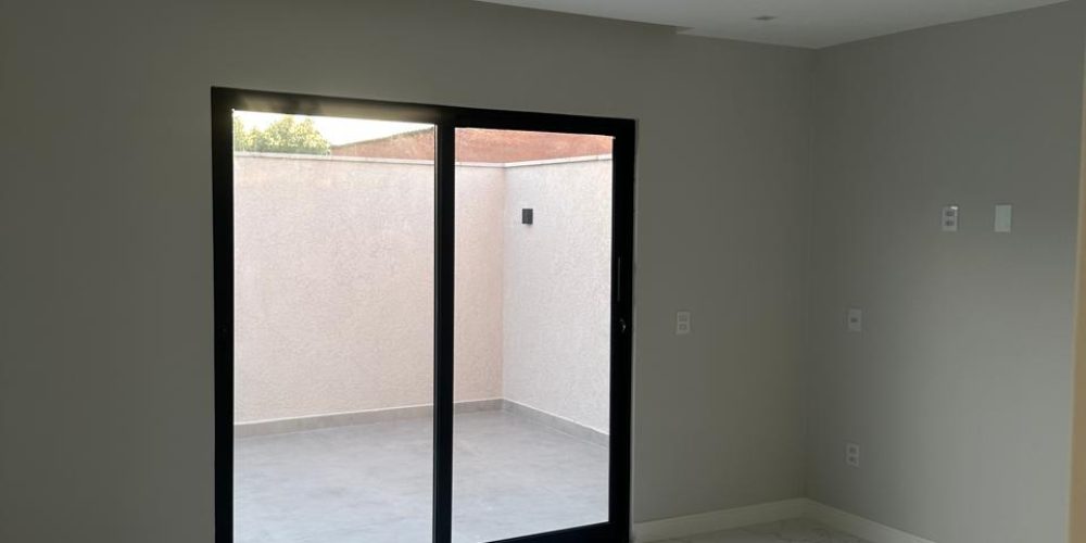 a96e41c5-b191-4c89-b86d-72050cdd3162