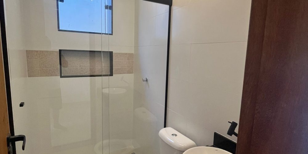 b33a845d-597a-42b0-8f75-9e76469c39a9