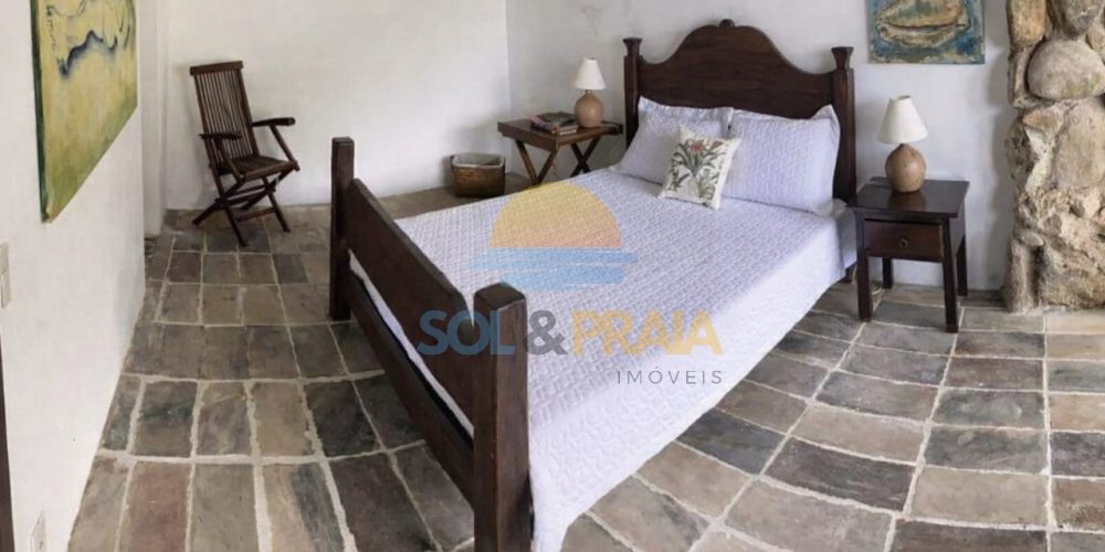 c067c930-a984-4bb5-9f0c-32464e4d04b0