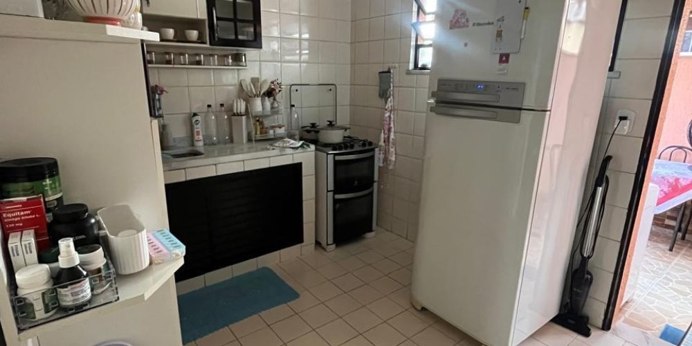 c091ee5b-a683-4085-93b5-452a45d40f7b