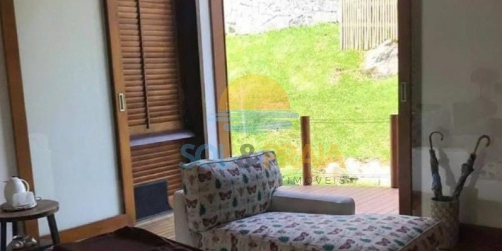 c6ace3ba-d3aa-4ddf-a1d8-35d33abda3ac