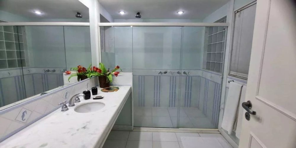 d1fafce9-282a-4db8-a5a2-19379bd013f4