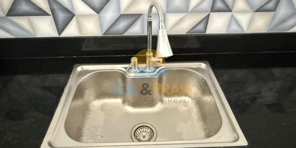 d5fea819-c0d6-401e-89e1-c138cee2e909