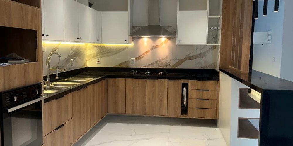 d702e7f9-db94-436e-8a9b-f07cd05cd0e9