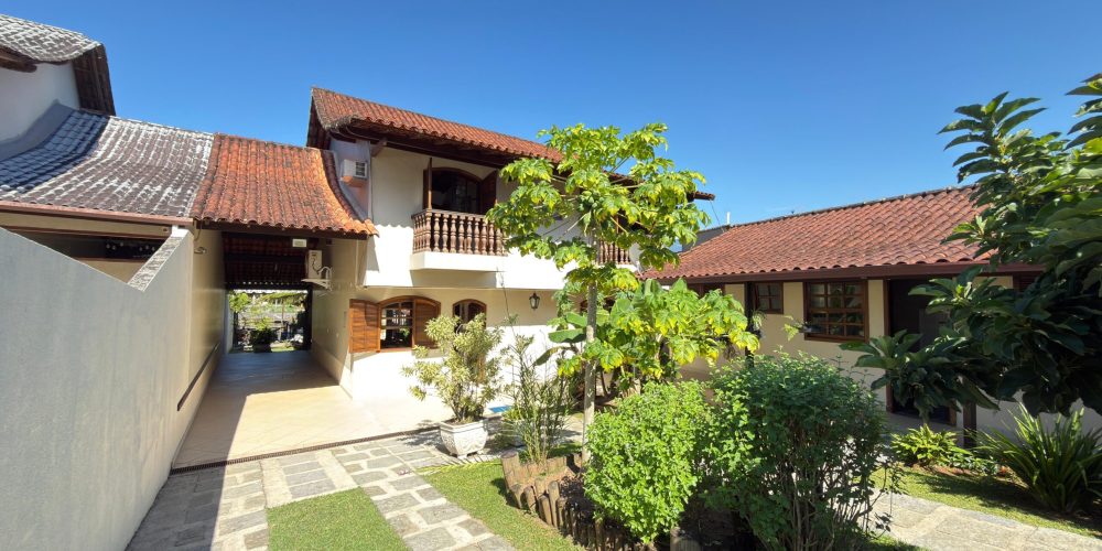 daa3a689-cea4-4b0e-9170-cbca75f24681