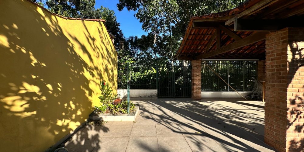 e0971784-04f1-401a-8c7a-9d82c7c610ba