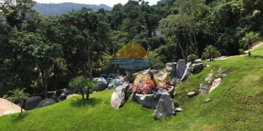 e1c70d50-c2b6-45e2-8817-e67ef7dadf96