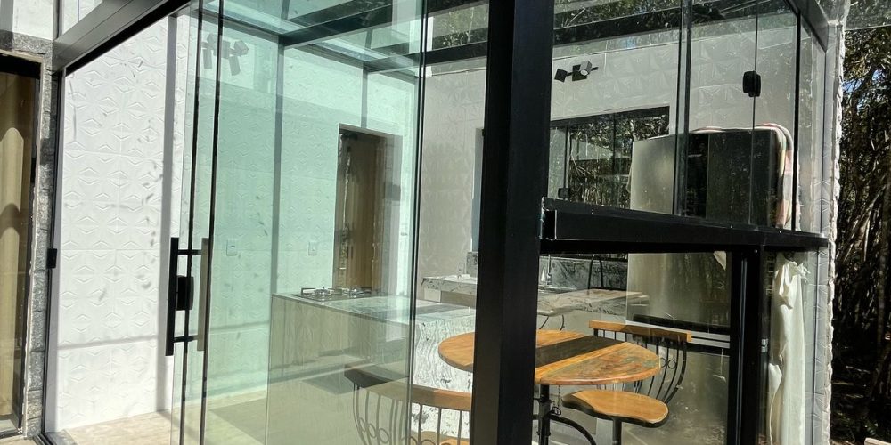 e340651d-88f4-404b-8218-dc386d100305