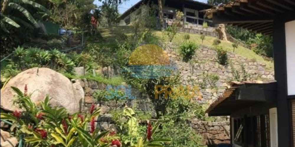 e9d632e0-24d4-4b29-8d4e-052fe5d0b722