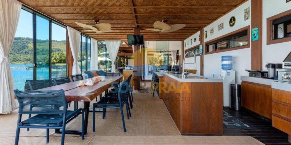 ea653c05-8e66-462e-915c-22c2b73b6e76